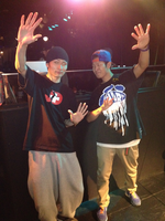 E4B887E4B888-thumbnail2.bmp